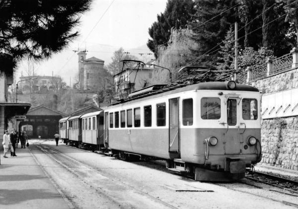 Stationsanlage Ponte Tresa 1968, FLP ABe 4/4 4