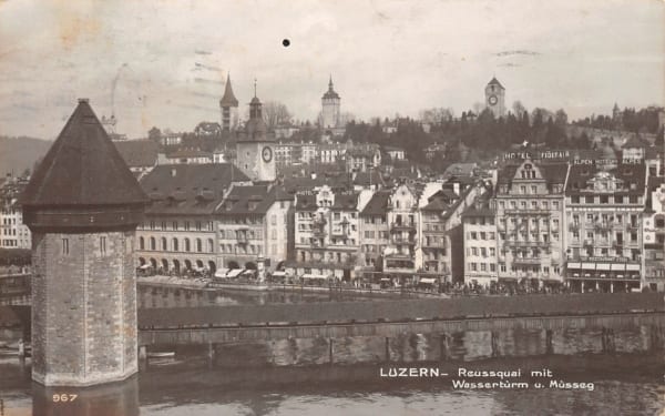 Luzern, Reussquai mit Wasserturm