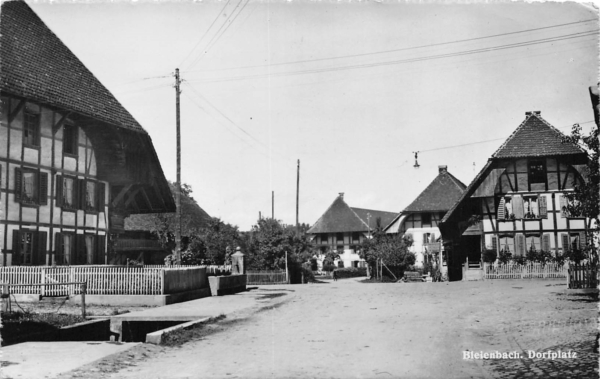 Bleienbach, Dorfplatz