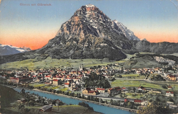 Glarus mit Glärnisch
