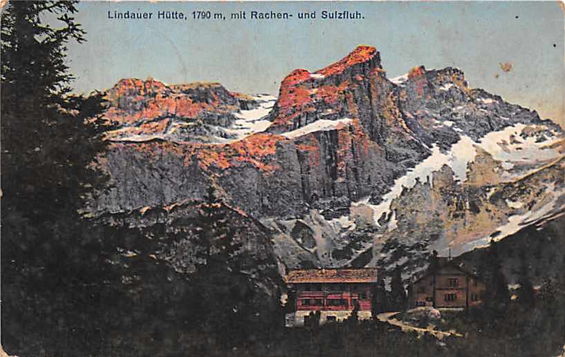 Lindauer Hütte, mit Rachen- und Sulzfluh