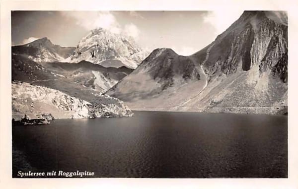 Spulersee mit Roggalspitze