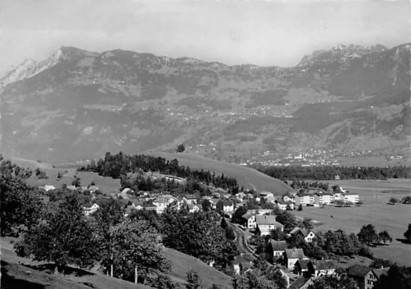 Weite, Wartau, Blick gegen Triesenberg, Drei Schwestern