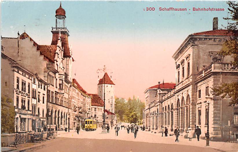 Schaffhausen, Bahnhofstrasse, Tram, belebt