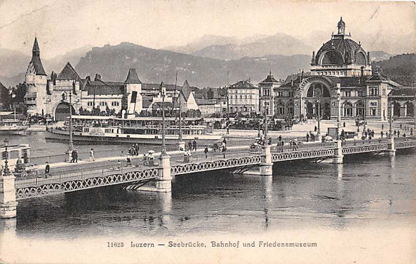 Luzern, Seebrücke, Bahnhof, Friedensmuseum