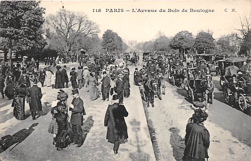 Paris, L'Avenue du Bois de Boulogne