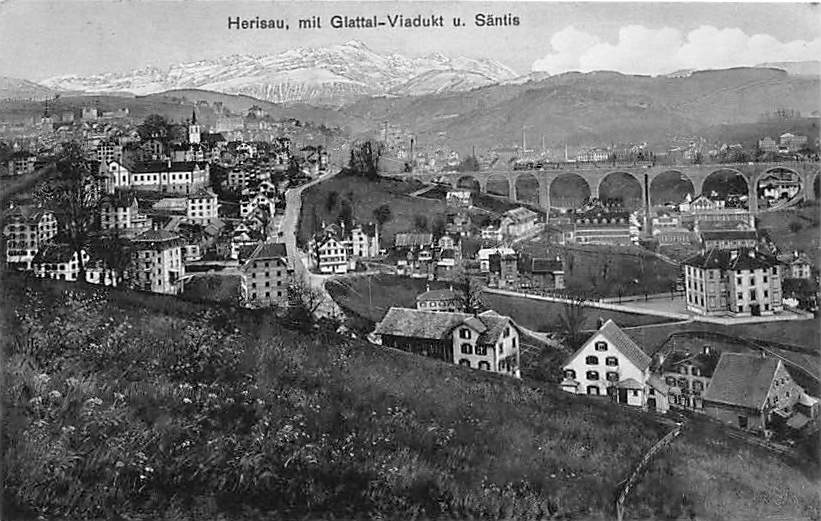 Herisau, mit Glattal-Viadukt und Säntis