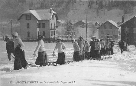 Les Avants, La remonte des Luges