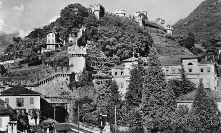 Bellinzona, Instituto S. Maria e Castello di Svitto