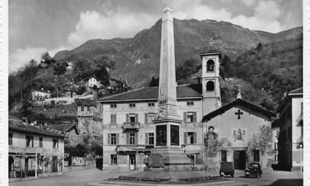 Bellinzona, Piazza Indipendenza