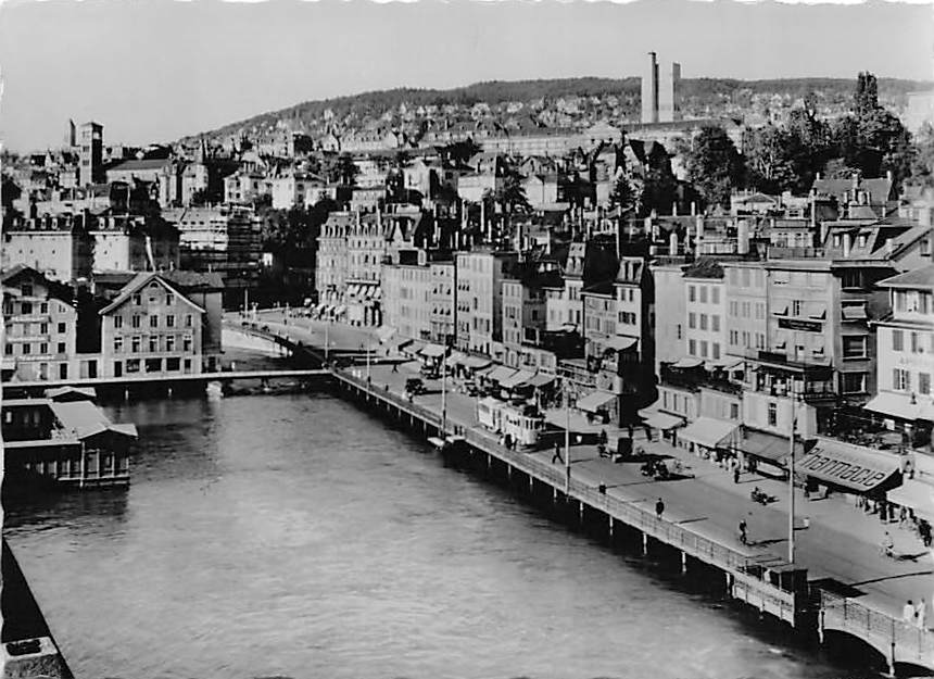 Zürich, Limmatquai, belebt mit Tram