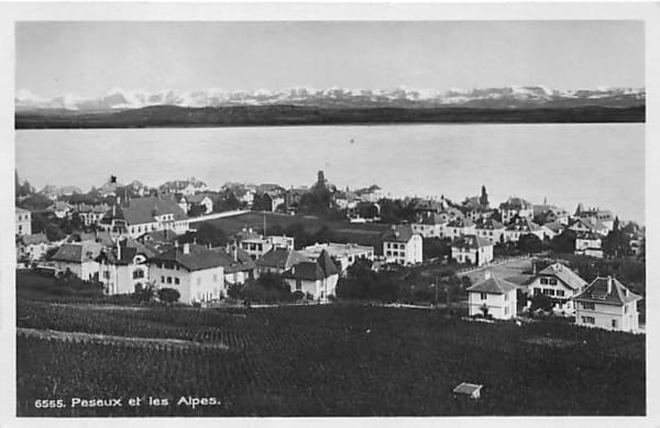 Peseux, et les Alpes