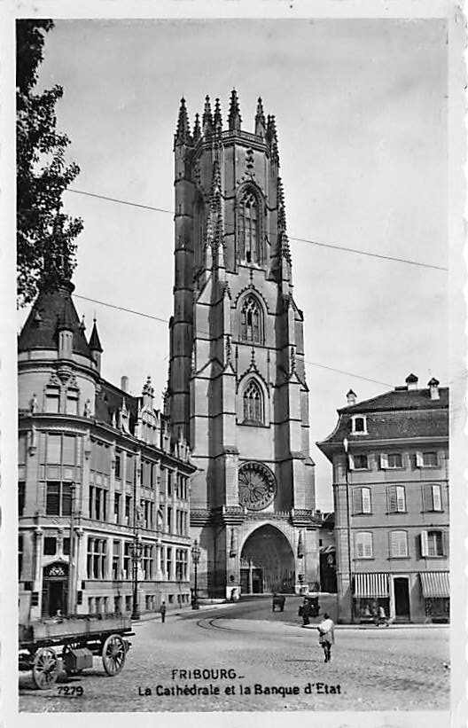 Freiburg, La Cathedrale et la Banque d'Etat