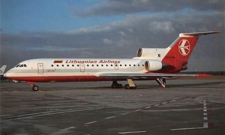 Yakovlev 42, Lithuanian Airlines, Berlin-Tegel