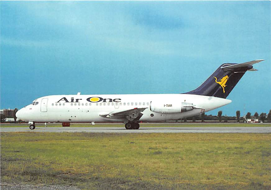 Douglas DC-9-15, Air One, Milan