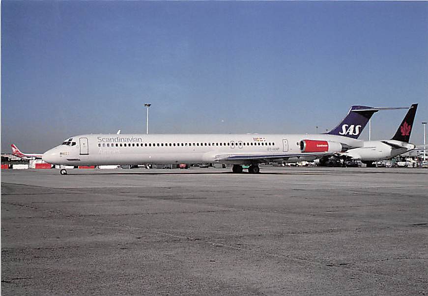 MD-81, SAS, London