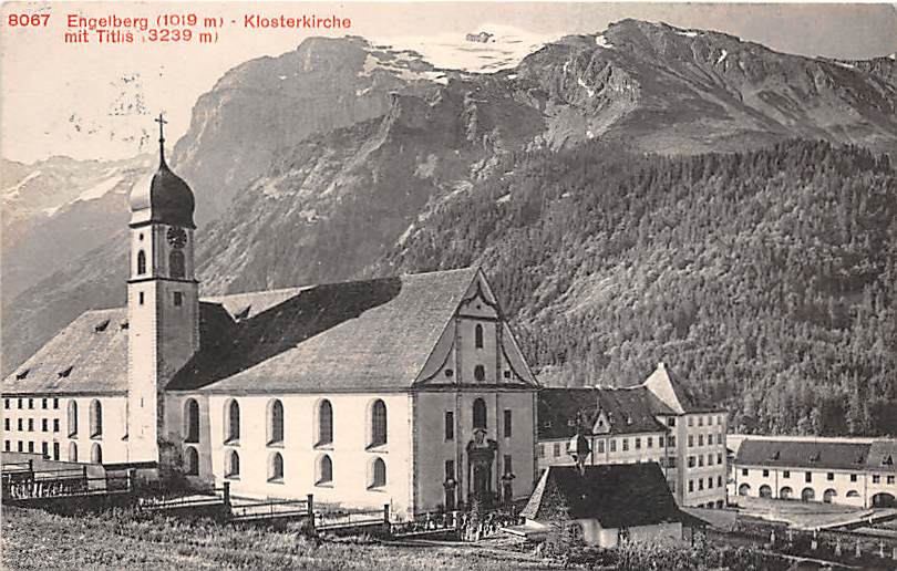 Engelberg, Klosterkirche mit Titlis
