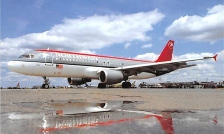 Airbus A320-211, Northwest Airlines