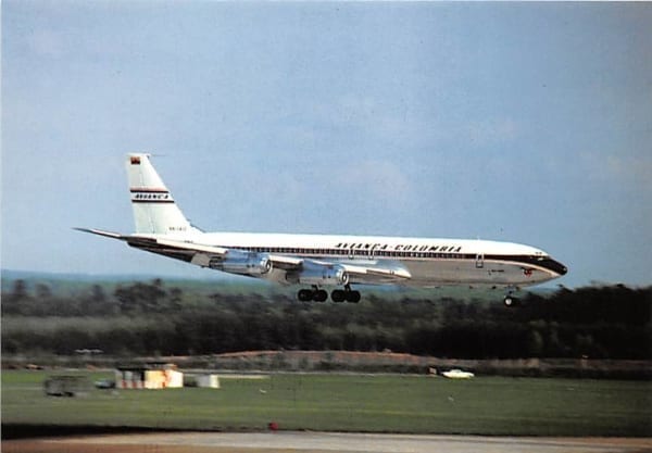 Boeing 707, Avianca