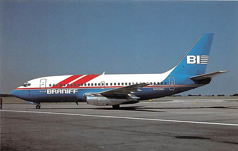 Boeing 737, Braniff