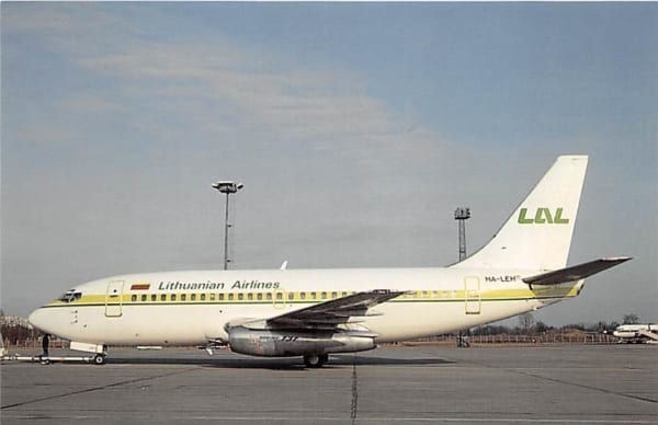 Boeing 737, Lithuanian Airlines