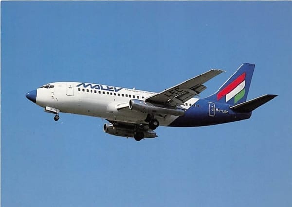 Boeing 737, Malev