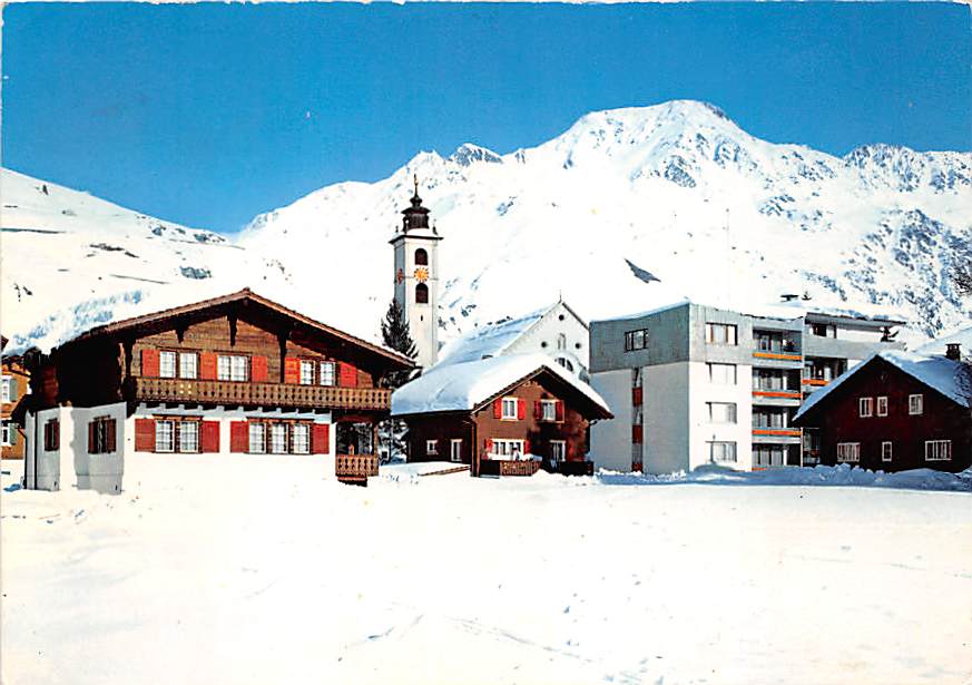 UR - Andermatt, Dorfpartie im Winter