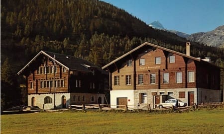 VS - Oberwald, Schulhaus, Gemeindehaus