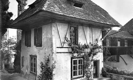 Amsoldingen, Turmhaus mit Verbindungstrakt Pfarrhaus