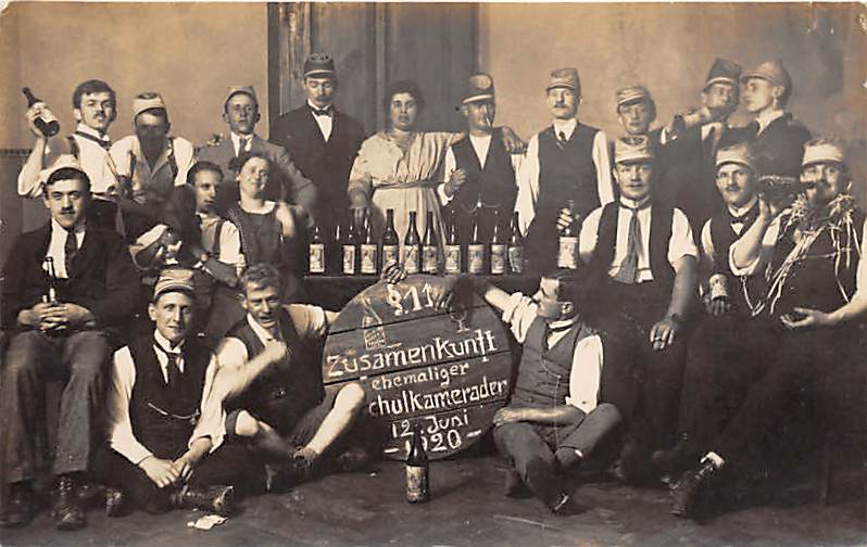Klassenzusammenkunft 1920, Bier