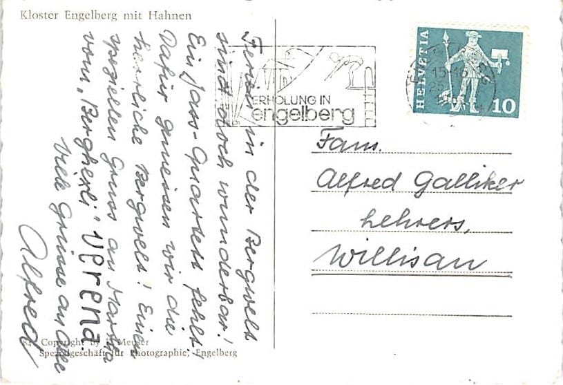 Engelberg, Kloster mit Hahnen