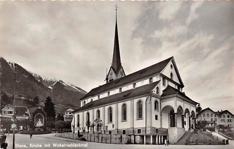 Stans, Kirche mit Winkelrieddenkmal