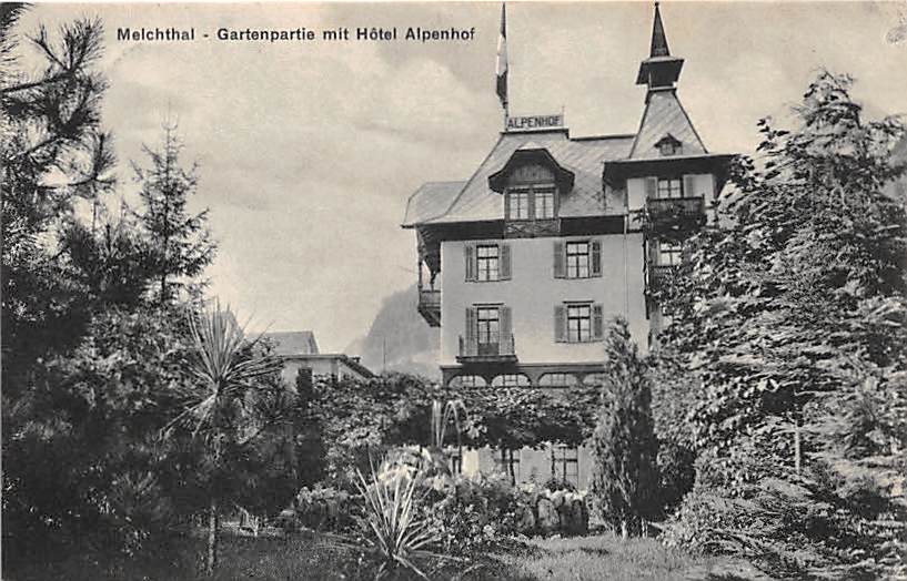 Melchtal, Gartenpartie mit Hotel Alpenhof