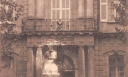 Aix-en-Provence, Faculte de droit, Monument Peiresc