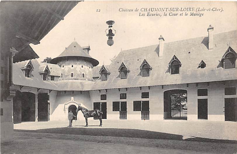 Chaumont-sur-Loire, Chateau, Les Ecuries