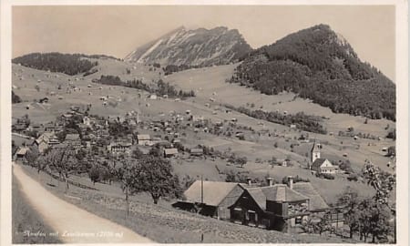 Amden, mit Leistkamm