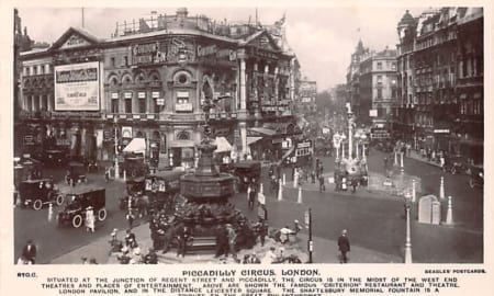 London, Piccadilly Circus, belebt