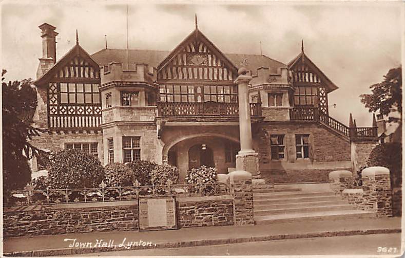 Lynton, Town Hall