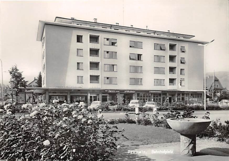 Pratteln, Bahnhofplatz