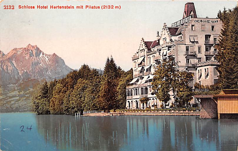 Hertenstein, Schloss Hotel Hertenstein mit Pilatus