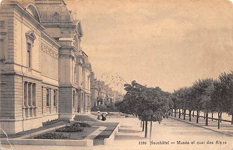Neuenburg, Neuchâtel, Musée et quai des Alpes