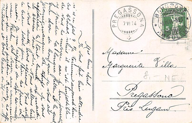 Neuenburg, Neuchâtel, Chateau et les Alpes