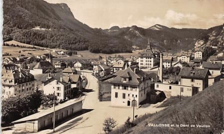 Vallorbe, et la Dent de Vaulion