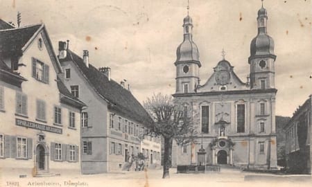 Arlesheim, Domplatz
