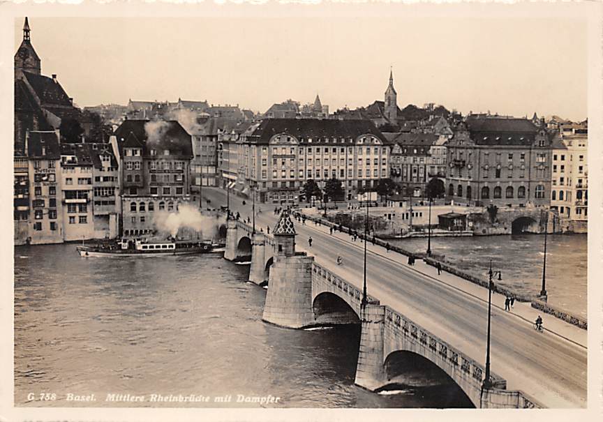 Basel, Mittlere Rheinbrücke mit Dampfer