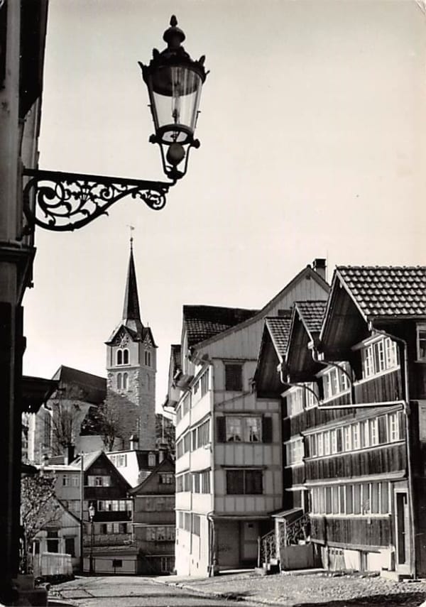 Herisau, Bachstrasse mit prot. Kirche