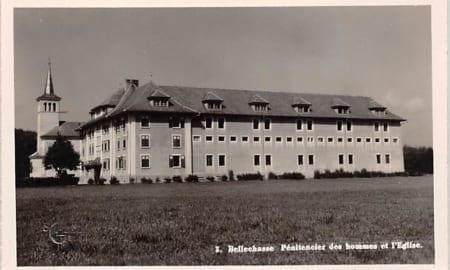 Bellehasse, Pénitencier des Hommes et l'Eglise
