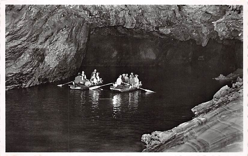 St. Léonard, Lac souterrain