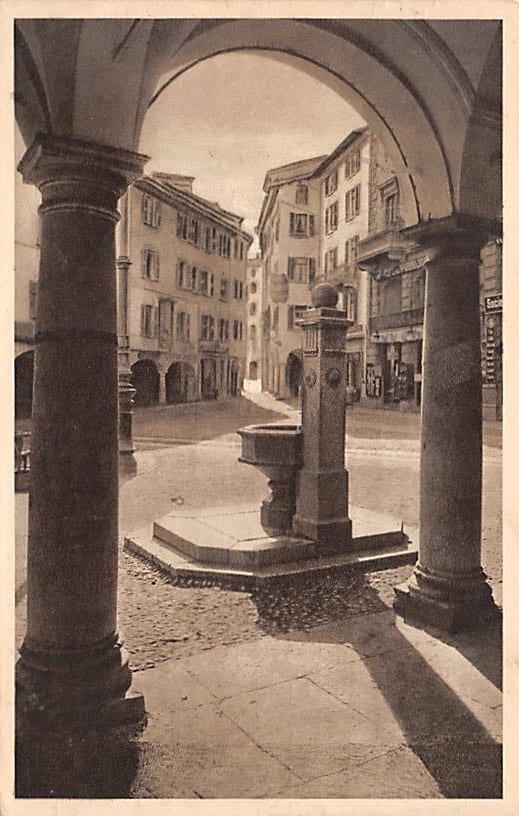 Lugano, Piazza Dante