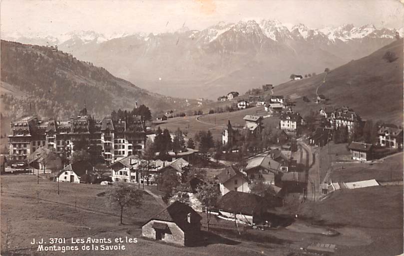 Les Avants, et les montagnes de la Savoie
